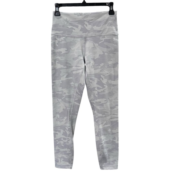Lululemon Wunder Under HR Tight 25" Camo Jacquard Alpine White Starlight Size 8 - Picture 1 of 6
